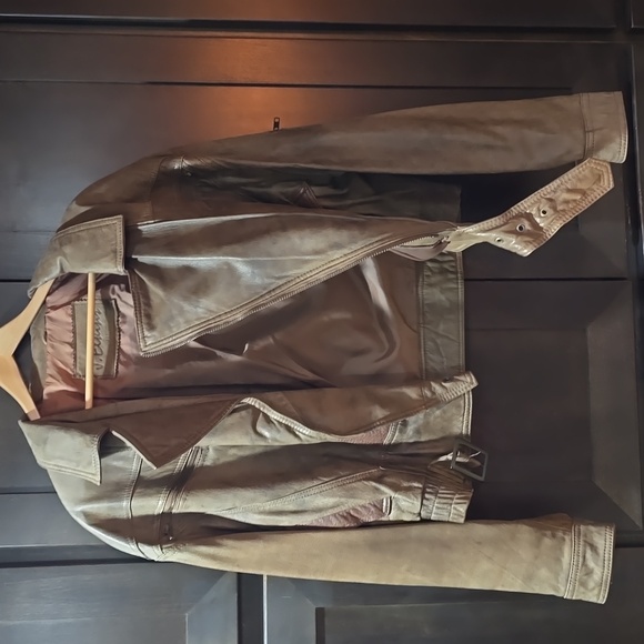 XL Distressed Brown Leather Bomber Jacket - Picture 11 of 13